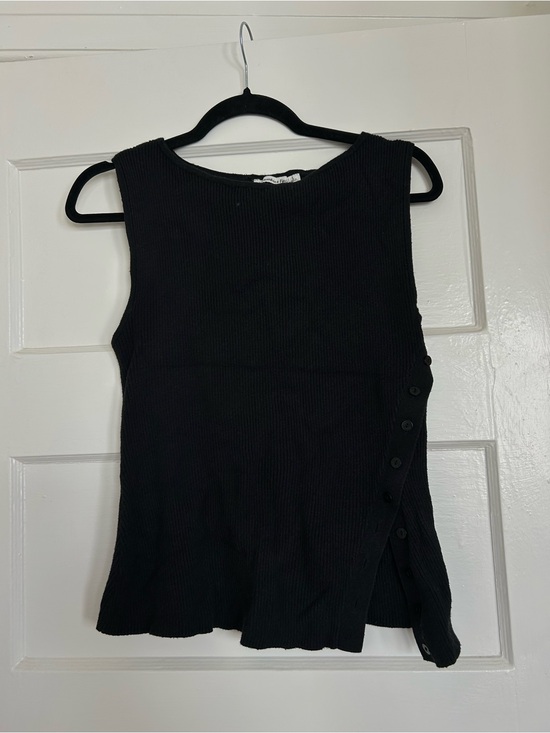 Abercrombie & Fitch Tops - Abercrombie & Fitch Black Ribbed Tank with Side Button Detail